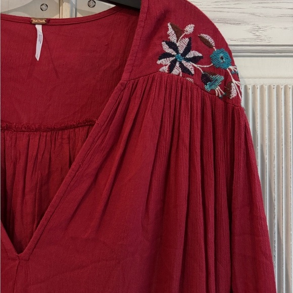 FREE PEOPLE Red Floral Te Amo Bohemian Mini Dress, Large - Picture 10 of 16